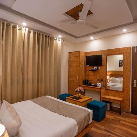 Perfectstayz Valley Vista 5 Min Walk To Mall Road Mussoorie Exterior photo